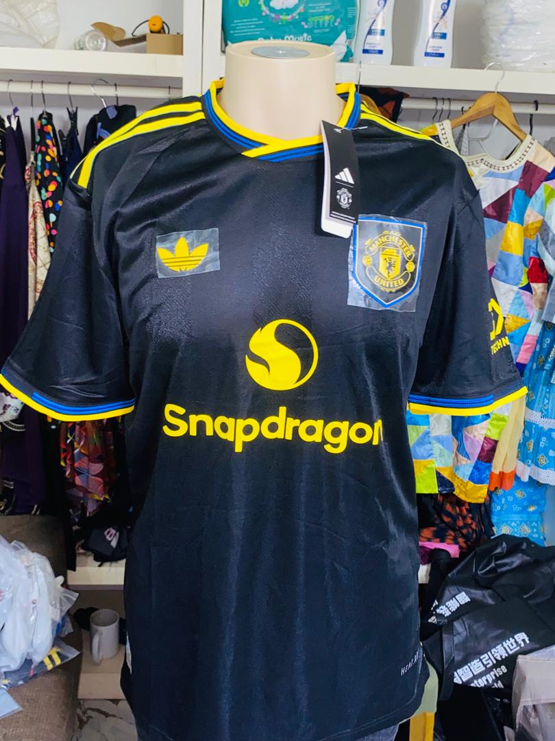 Manchester United 2023/24 Third Jersey